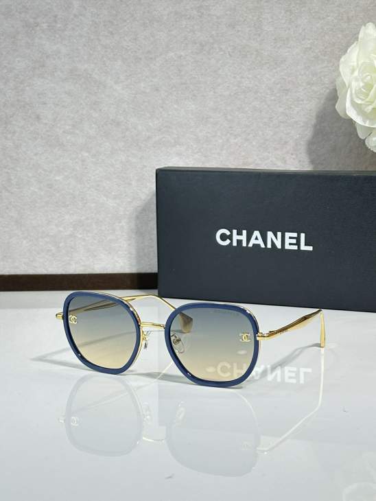 Picture of Chanel Sunglasses _SKUfw77364621fw